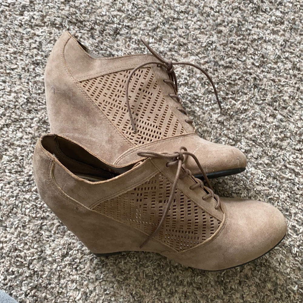 Ankle boots